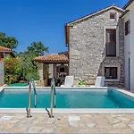 Villa Mala Hiza *