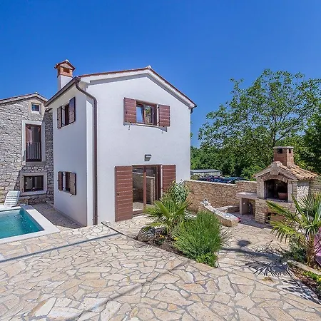 Mala Hiza Villa